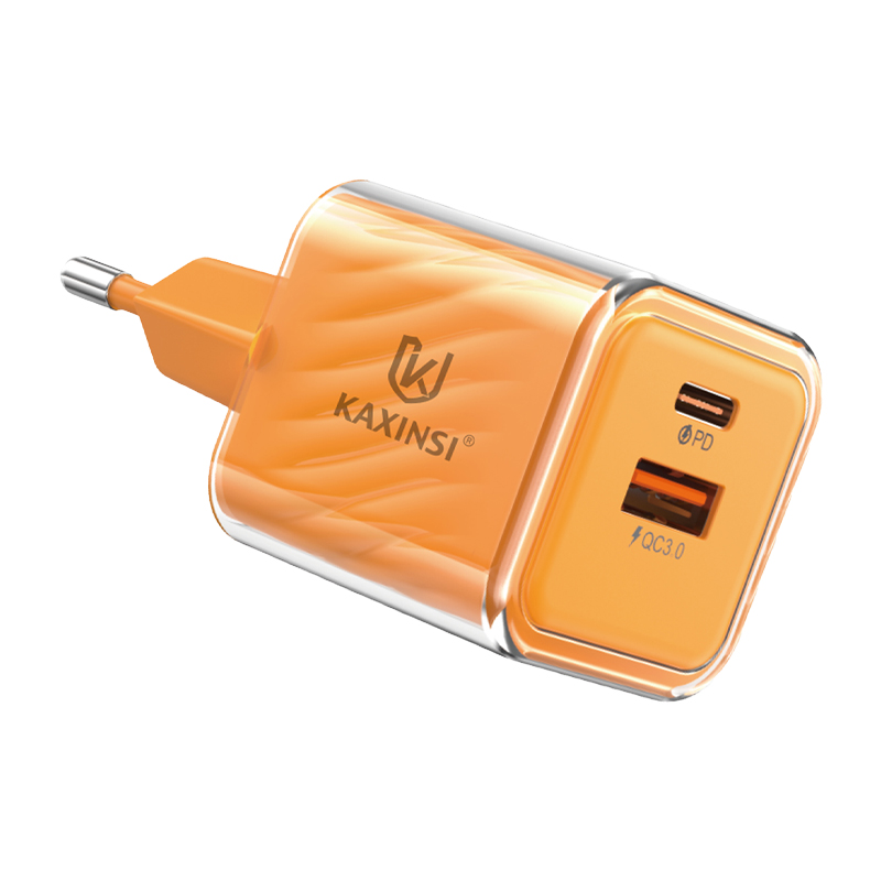 KAXINSI KC-365 25W fast charger with USB-A+C